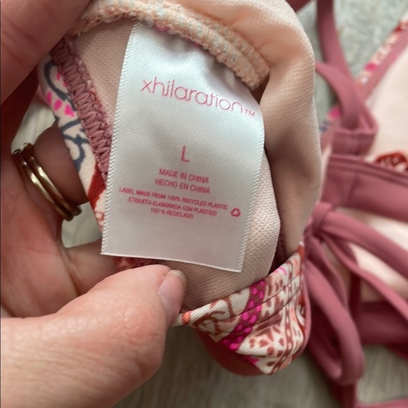 Xhilaration Pink Bikini Top - Picture 3 of 4